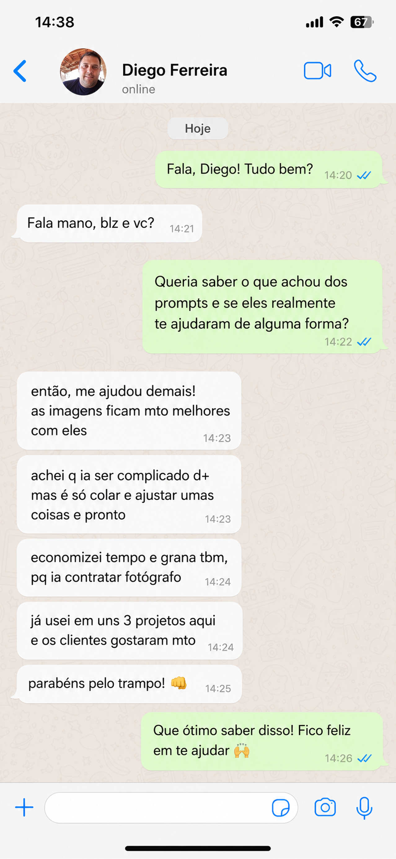 Print de conversa no WhatsApp com feedback de cliente sobre o Prompts Insano